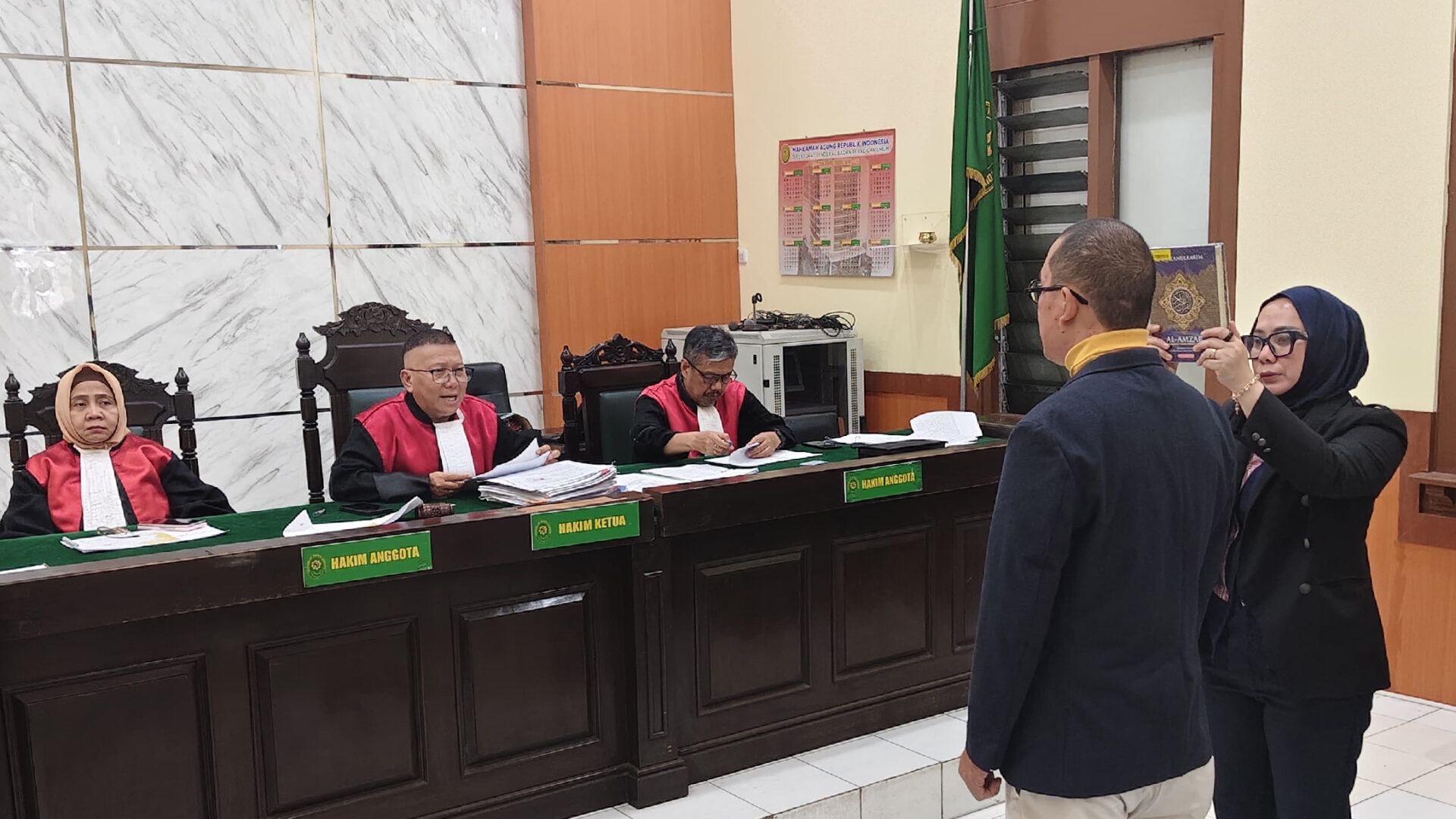 260b7fb8-444b-4a6d-b07b-aad5a4002ae5-copy