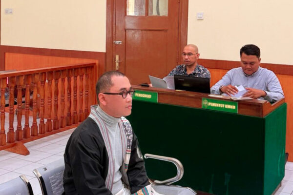 9ec4c64a-534e-4a35-8380-d4c81838a374